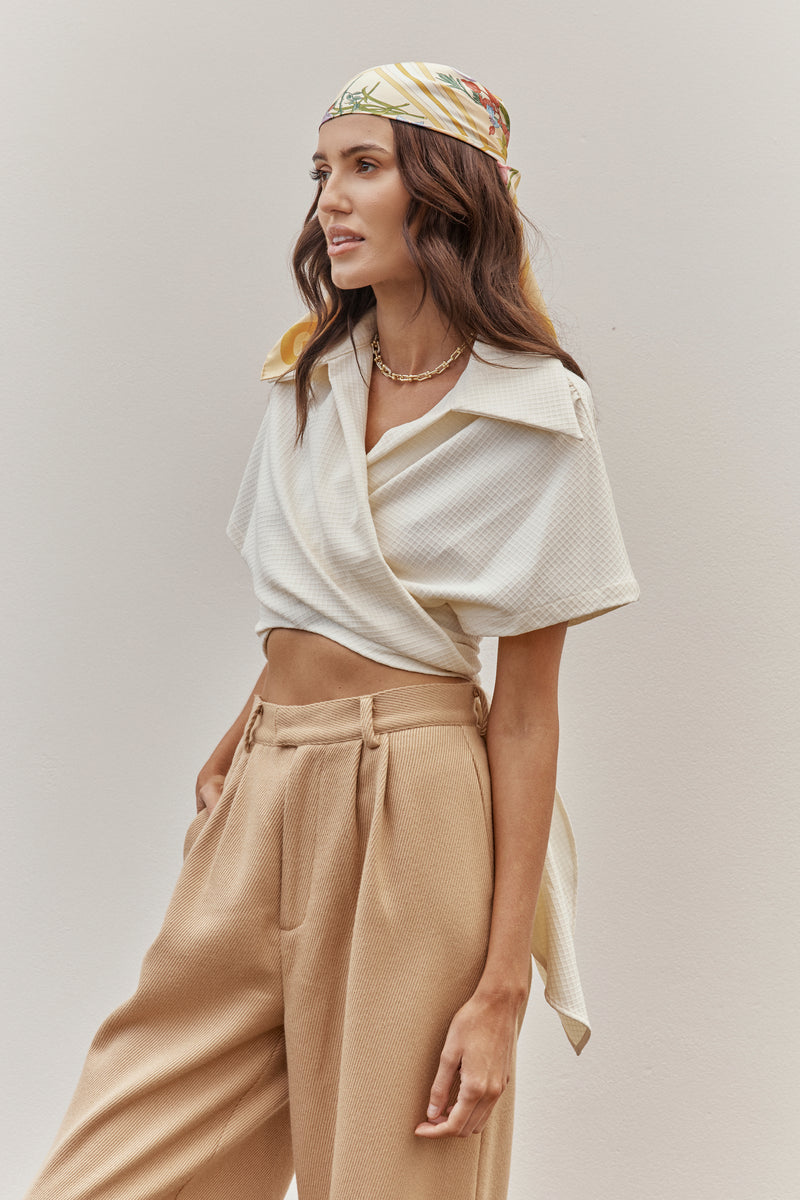 Emi Wrap Short Sleeve